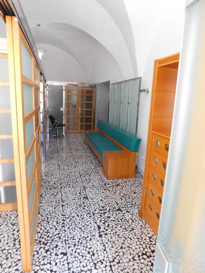 Hostel Hospitality House - H H H Любляна Екстер'єр фото