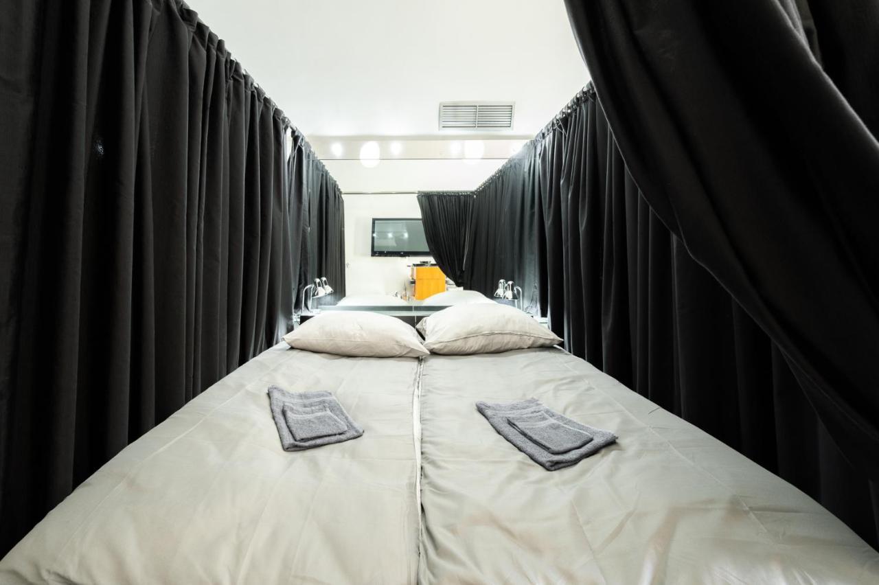 Hostel Hospitality House - H H H Любляна Екстер'єр фото
